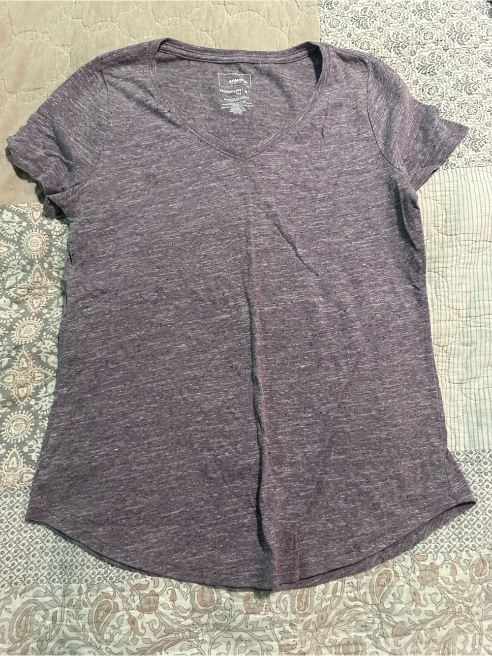 Sonoma Heathered Plum V-Neck Short Sleeve Tee